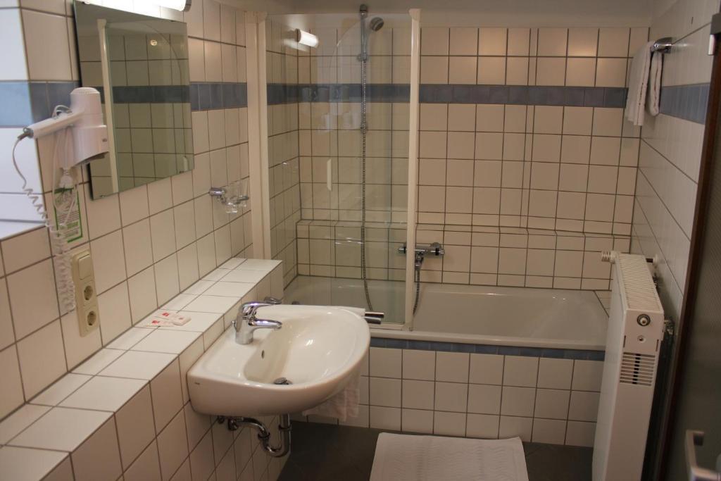 Landgasthof Schuck Idar-Oberstein Ruang foto