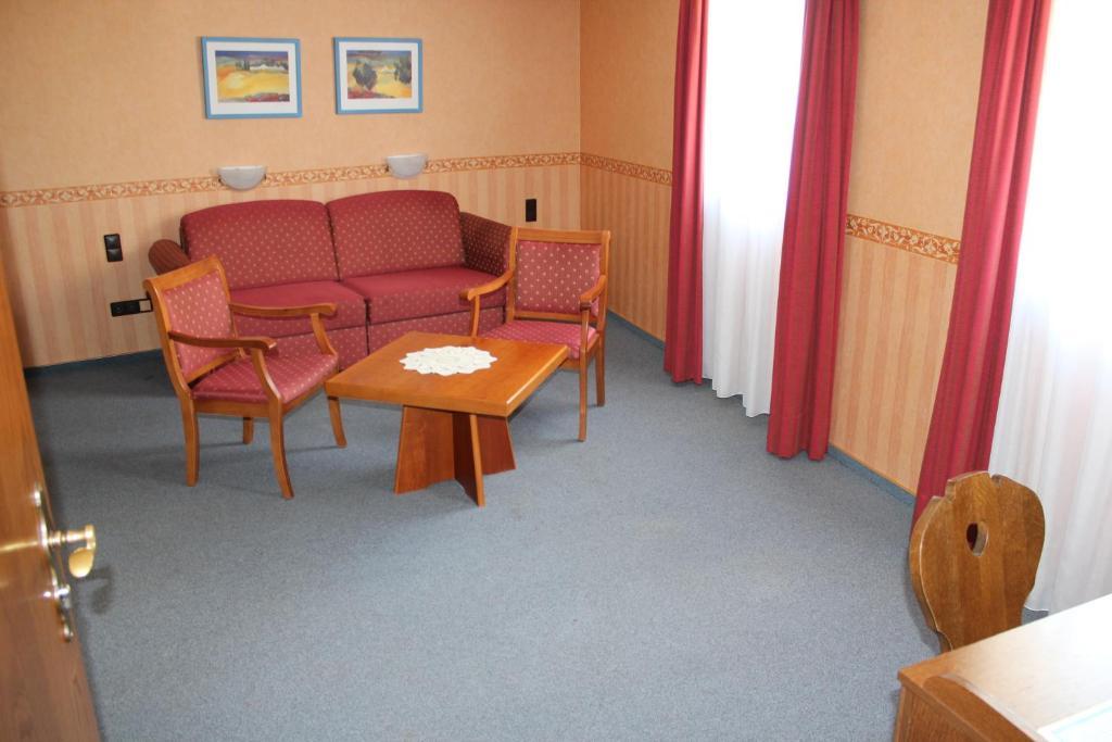 Landgasthof Schuck Idar-Oberstein Ruang foto
